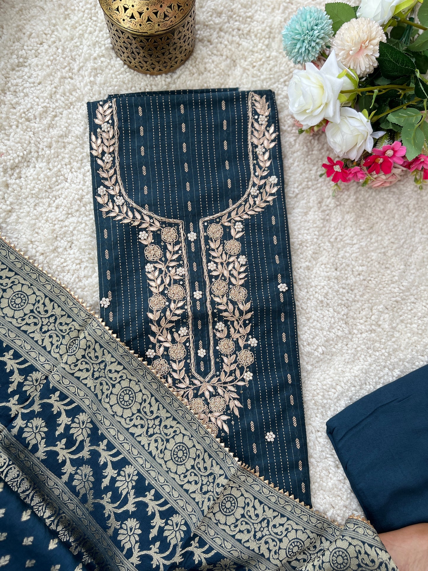 Blue Elegance Handloom