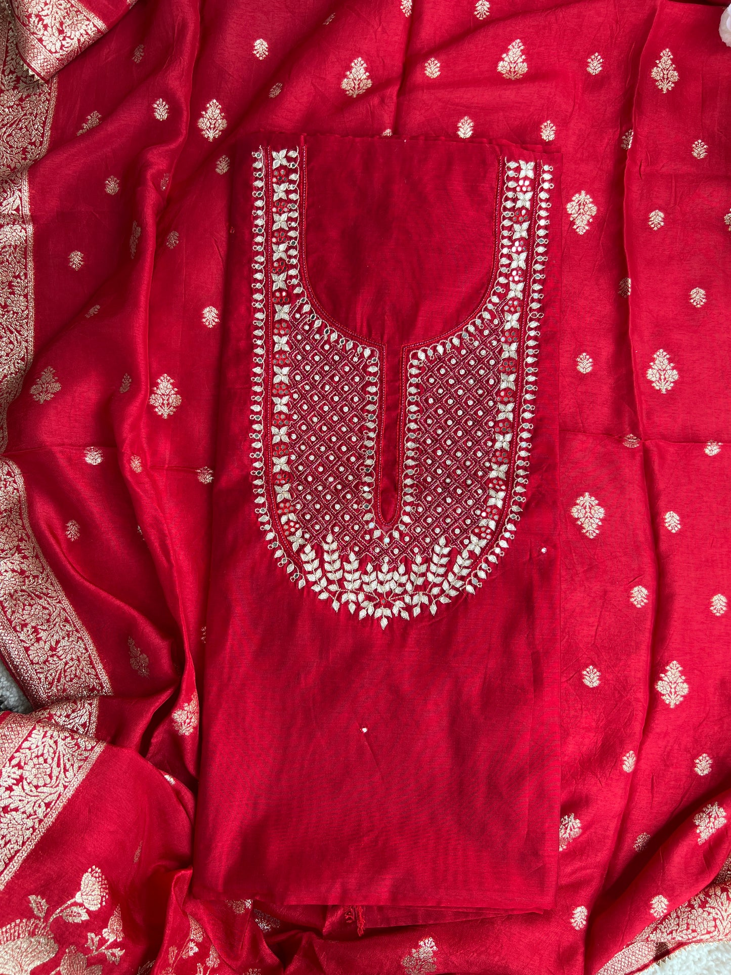 Red Spark Handwork Suit