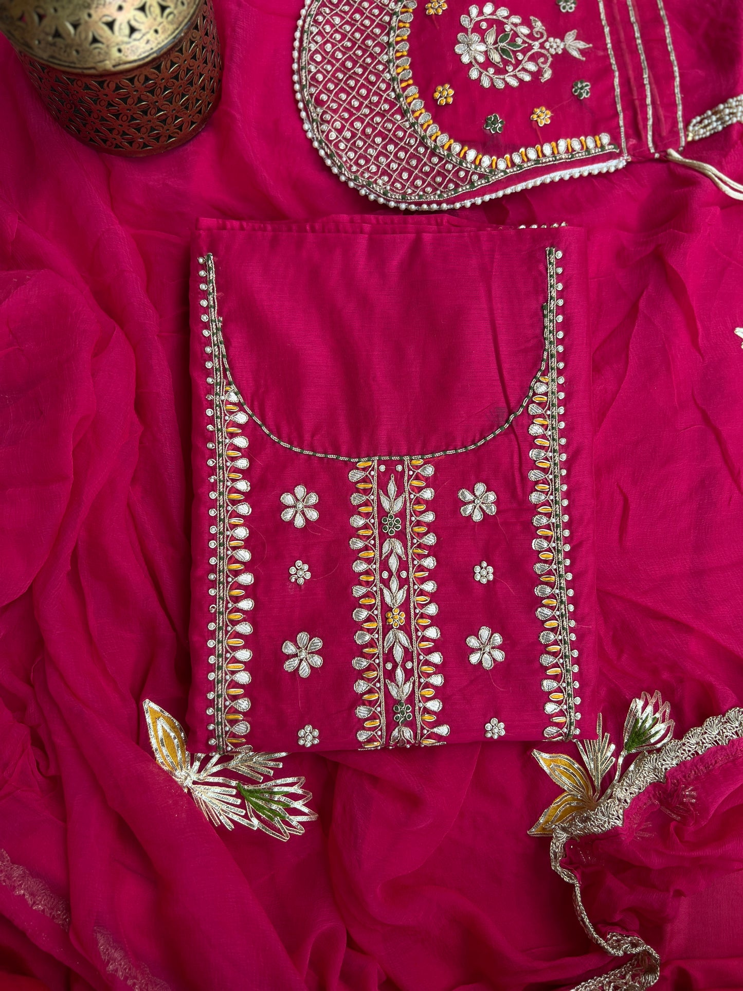 Rani Radiance Handwork Potali